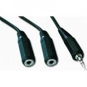 CCA-4153.5mmstereoplugto2xstereosockets5metercable