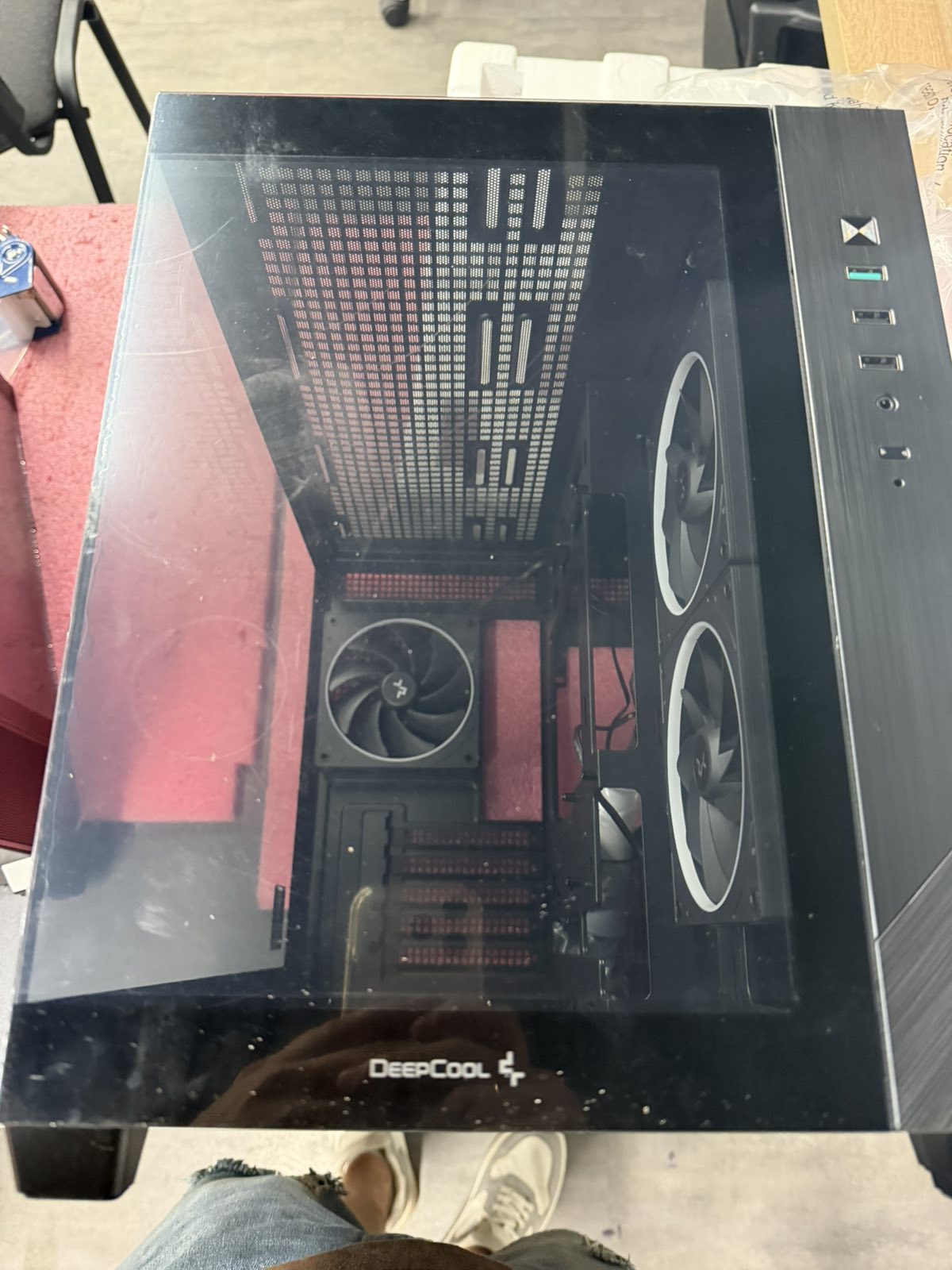 Уценка B Case mATX Deepcool CG380, w/o PSU, 3x120mm, Front&Side TG, 2xUSB3.0, 1xUSB-C, 3x2.5", 2x3.5", Black