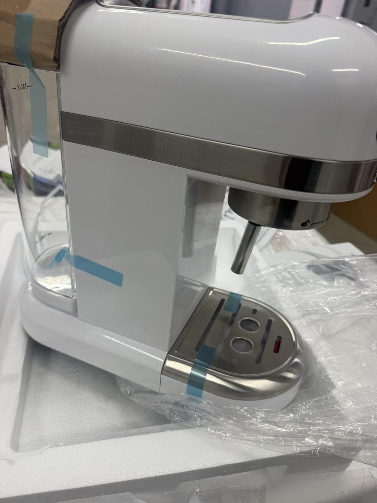 Уценка B Coffee Maker Espresso Ardesto YCM-E1500